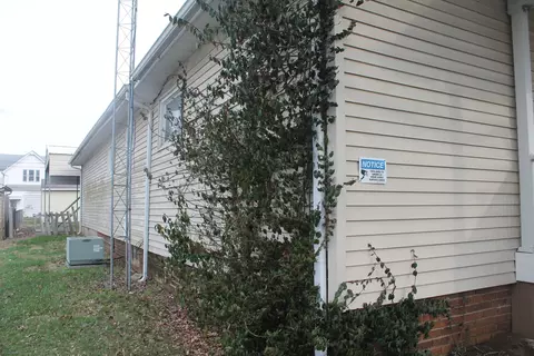 Exterior - 120 S 12th St, Herrin, IL 62948 photo 2 of 2