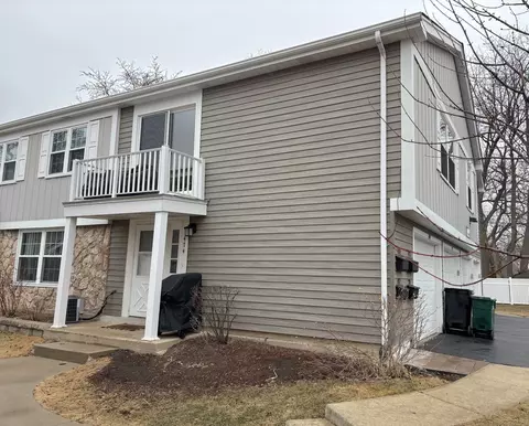 1474 Timber Trl #D, Wheaton, IL 60189