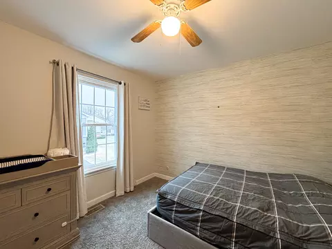 Bedroom - 1474 Timber Trl #D, Wheaton, IL 60189 photo 4 of 4