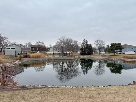View/Area - 1474 Timber Trl #D, Wheaton, IL 60189 photo 1 of 1