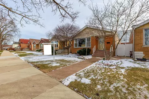 3633 W 58th Pl, Chicago, IL 60629