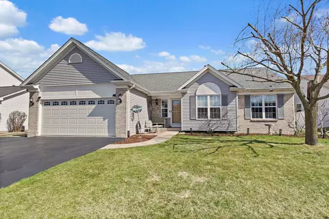 1335 Deerpath Rd, Aurora, IL 60506
