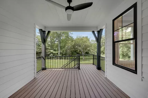 Exterior - Undisclosed, Willowbrook, IL 60527 photo 2 of 2