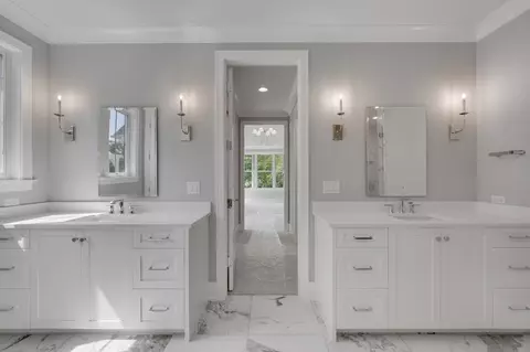 Bath - Undisclosed, Willowbrook, IL 60527 photo 1 of 6