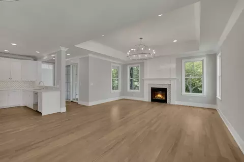 Living - Undisclosed, Willowbrook, IL 60527 photo 2 of 3