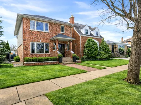 6128 N Kildare Ave, Chicago, IL 60646