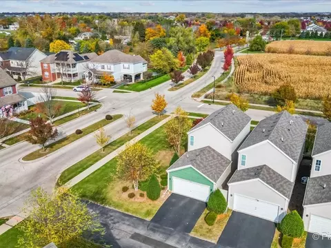 View/Area - 3648 Daisy Ln, Elgin, IL 60124 photo 7 of 8