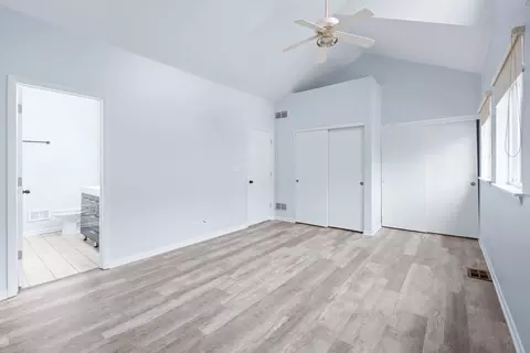 Bedroom - 1329 E 61st St, Chicago, IL 60637 photo 2 of 3