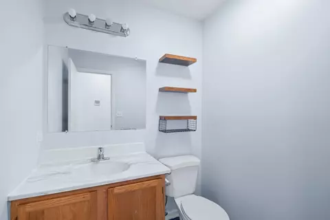 Bath - 1329 E 61st St, Chicago, IL 60637 photo 1 of 3