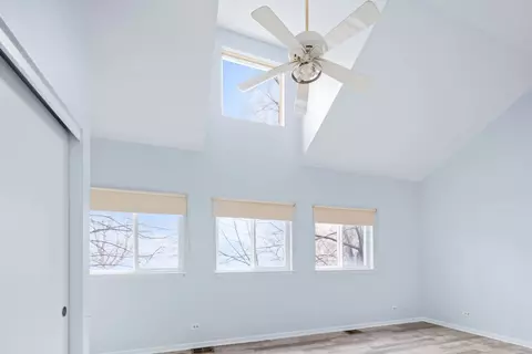 Bedroom - 1329 E 61st St, Chicago, IL 60637 photo 1 of 3