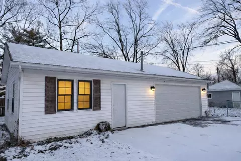 Exterior - 3751 Stella Blvd, Steger, IL 60475 photo 3 of 3