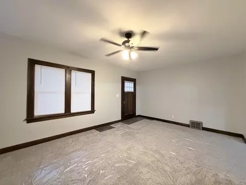 Living - 3751 Stella Blvd, Steger, IL 60475 photo 2 of 4