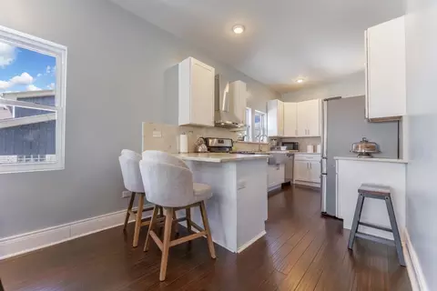 Kitchen - 7731 45th Pl, Lyons, IL 60534 photo 1 of 3