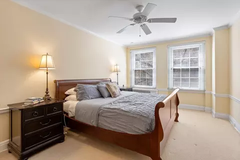Bedroom - 210 E Pearson St #4C, Chicago, IL 60611 photo 2 of 3