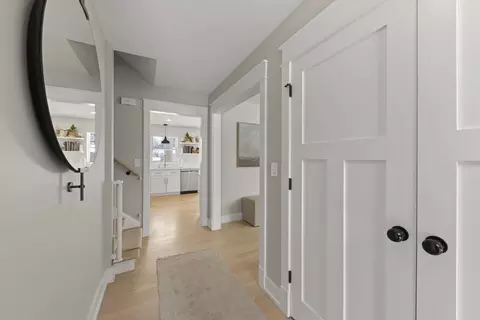 Entry Way - Undisclosed, Wheaton, IL 60189 photo 1 of 1