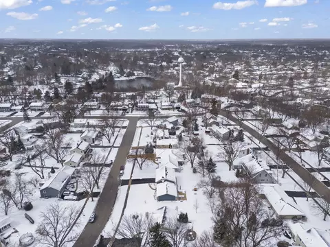 View/Area - Undisclosed, Wheaton, IL 60189 photo 4 of 7