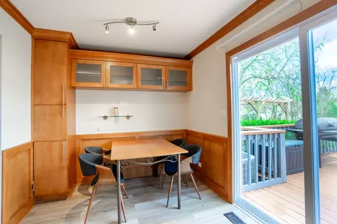 Dining - 2226 Langdon Pl, Hoffman Estates, IL 60169 photo 2 of 2