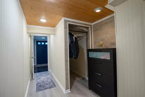 Entry Way - 2226 Langdon Pl, Hoffman Estates, IL 60169 photo 2 of 3