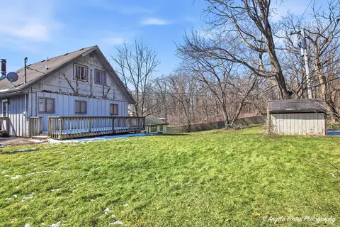 Exterior - 2702 Baldwin Rd, Mchenry, IL 60050 photo 2 of 5