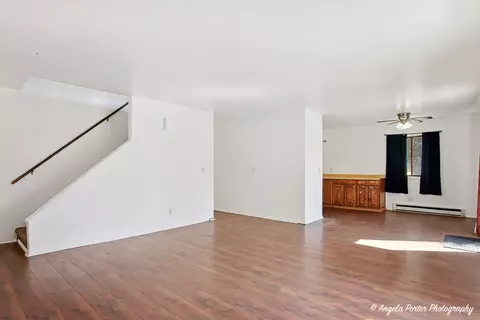 Living - 2702 Baldwin Rd, Mchenry, IL 60050 photo 4 of 6