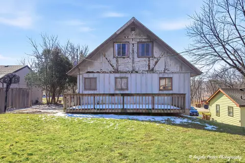 Exterior - 2702 Baldwin Rd, Mchenry, IL 60050 photo 3 of 5