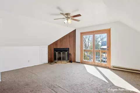 Living - 2702 Baldwin Rd, Mchenry, IL 60050 photo 5 of 6