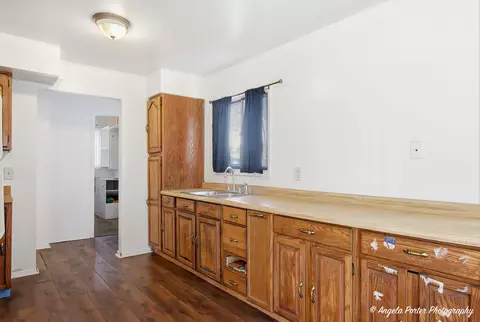 Kitchen - 2702 Baldwin Rd, Mchenry, IL 60050 photo 3 of 3