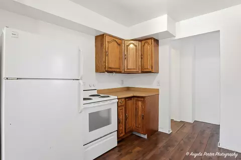Kitchen - 2702 Baldwin Rd, Mchenry, IL 60050 photo 1 of 3