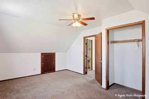 Bedroom - 2702 Baldwin Rd, Mchenry, IL 60050 photo 4 of 6