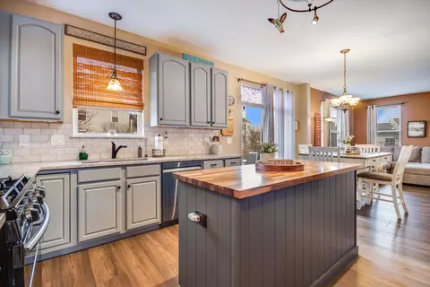 Kitchen - 7654 Pin Oak Ct, Plainfield, IL 60586 photo 3 of 3