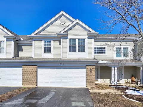 2738 Borkshire Ln, Aurora, IL 60502
