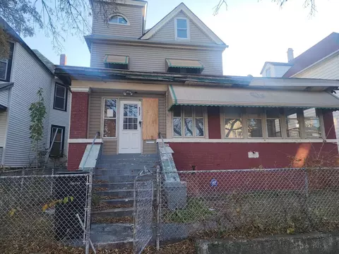 6927 S Perry Ave, Chicago, IL 60621