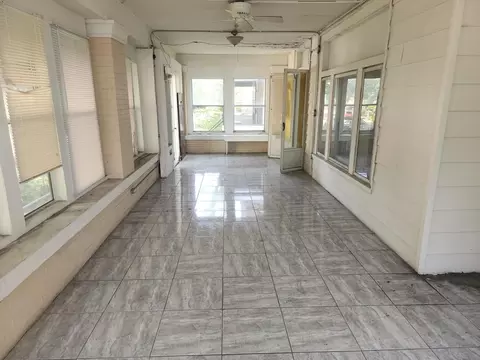 Exterior - 6927 S Perry Ave, Chicago, IL 60621 photo 2 of 2