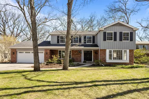 1429 Wincanton Dr, Deerfield, IL 60015