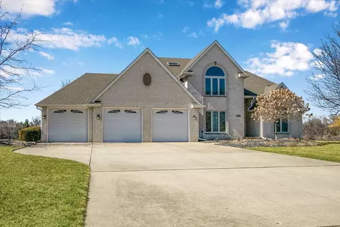 24016 S Countryside Dr, Minooka, IL 60447
