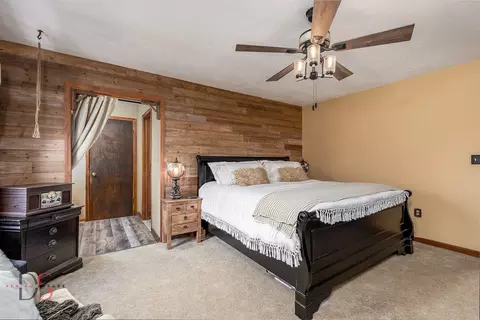 Bedroom - 2813 E 2525th Rd, Marseilles, IL 61341 photo 2 of 3