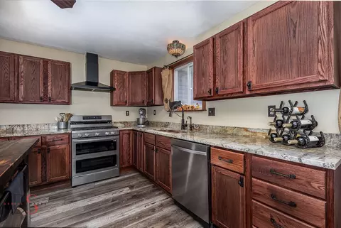 Kitchen - 2813 E 2525th Rd, Marseilles, IL 61341 photo 1 of 3