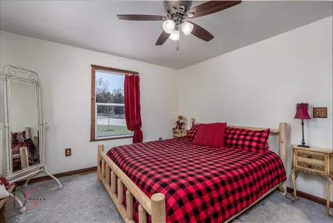 Bedroom - 2813 E 2525th Rd, Marseilles, IL 61341 photo 3 of 3