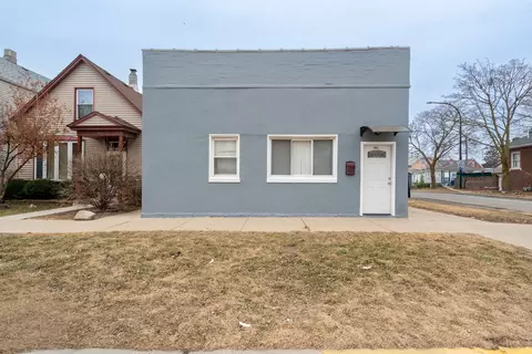 5439 W 23rd Pl, Cicero, IL 60804