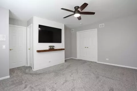 Other - 301 Bay Dr, Itasca, IL 60143 photo 3 of 10