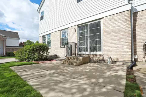 Other - 301 Bay Dr, Itasca, IL 60143 photo 10 of 10