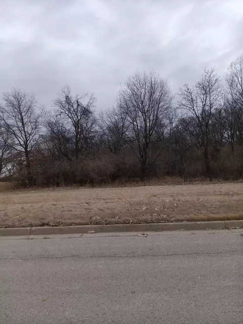 4322 E 2859th Rd, Sheridan, IL 60551