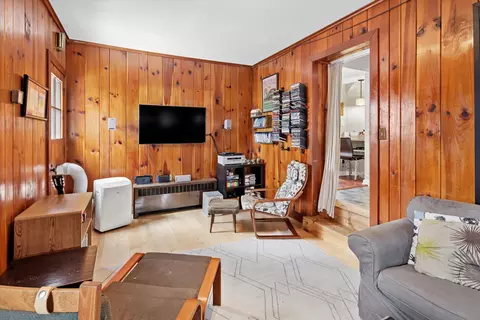 Living - 6600 N Lehigh Ave, Chicago, IL 60646 photo 6 of 6