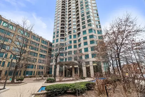 400 N La Salle Dr #4501, Chicago, IL 60654