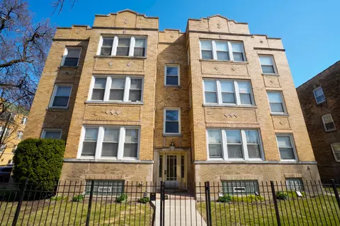 4457 N Central Park Ave #3, Chicago, IL 60625