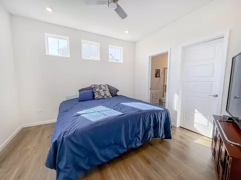 Bedroom - 12431 Eileen St, Lemont, IL 60439 photo 1 of 5