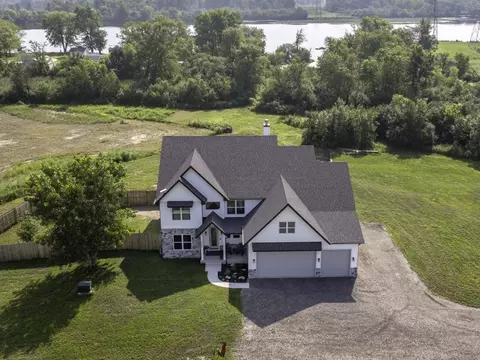6256 N Dresden Rd, Morris, IL 60450