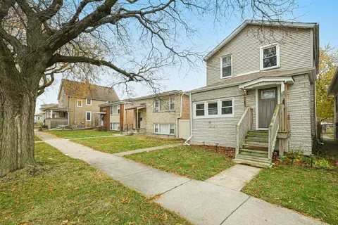 608 S 12th Ave, Maywood, IL 60153