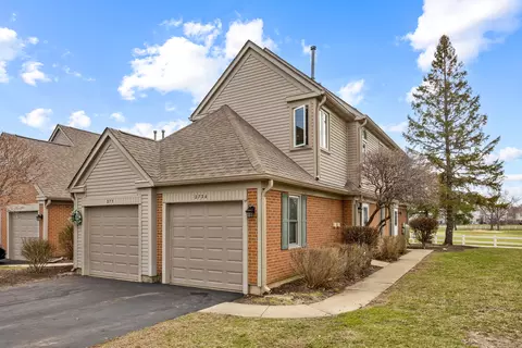 273 Doral Ct #A, Elk Grove Village, IL 60007
