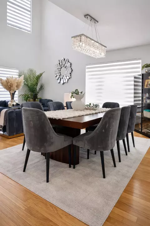 Dining - 55 Willow Rd, Wheeling, IL 60090 photo 1 of 1